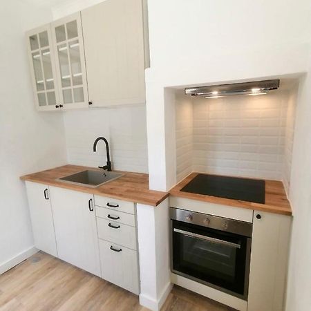 Pine & Apple Sintra Beach House Colares Esterno foto