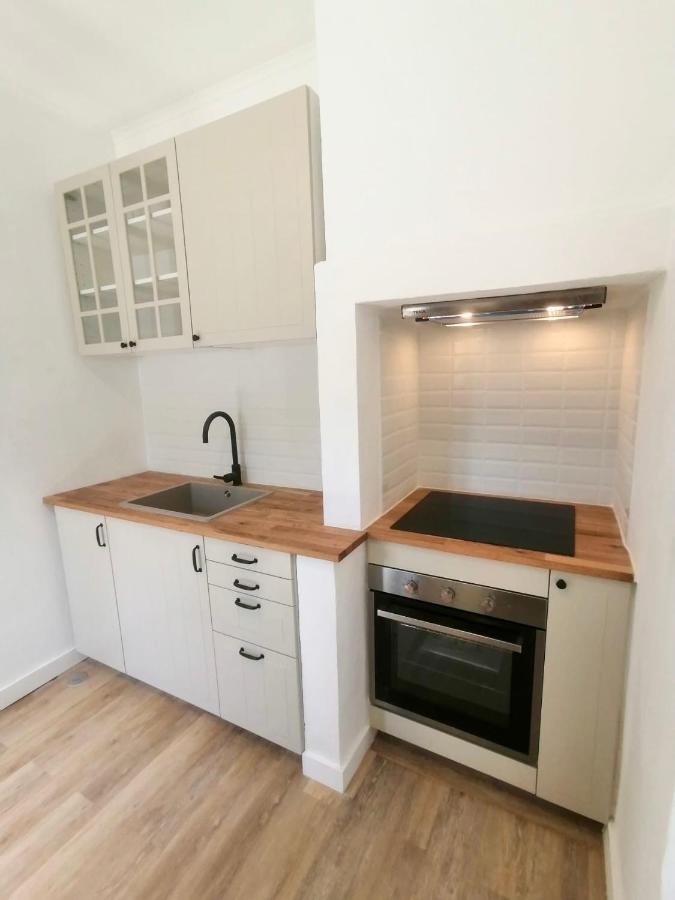 Pine & Apple Sintra Beach House Colares Esterno foto