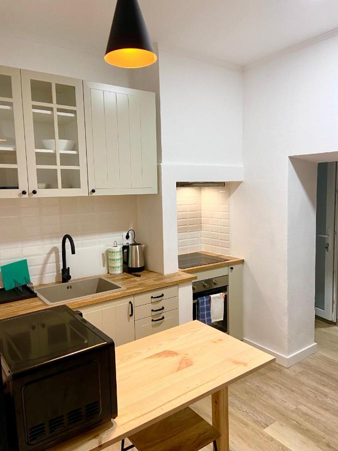 Pine & Apple Sintra Beach House Colares Esterno foto